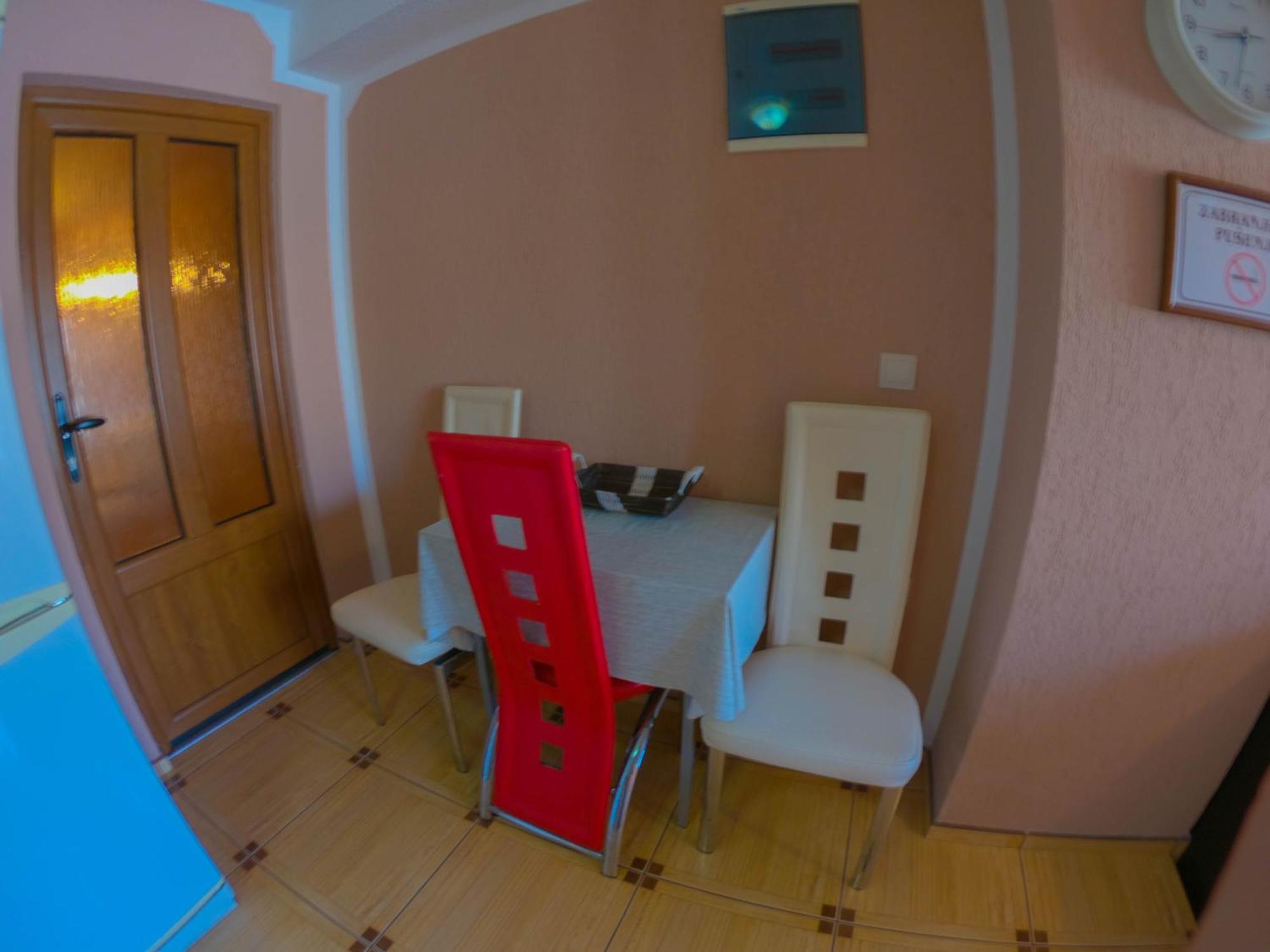 Porto Del Sole Apartments 蒂瓦特 外观 照片