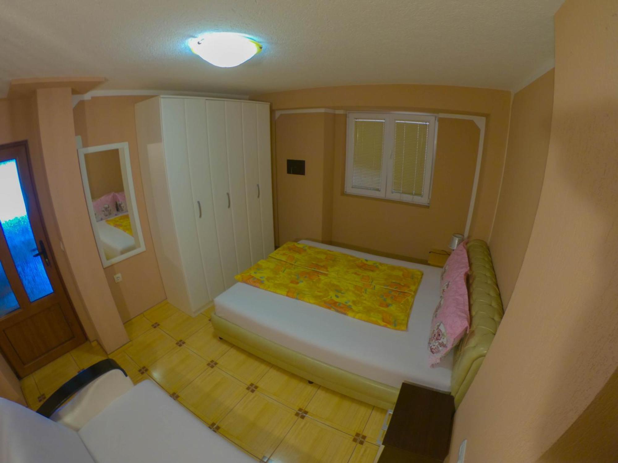 Porto Del Sole Apartments 蒂瓦特 外观 照片