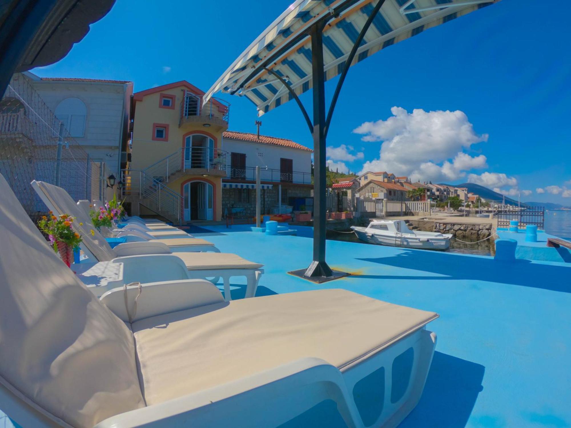 Porto Del Sole Apartments 蒂瓦特 外观 照片